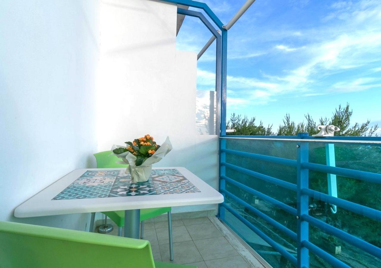 Fronte Mare Rooms By Salentolimit Порто-Чезарео Экстерьер фото