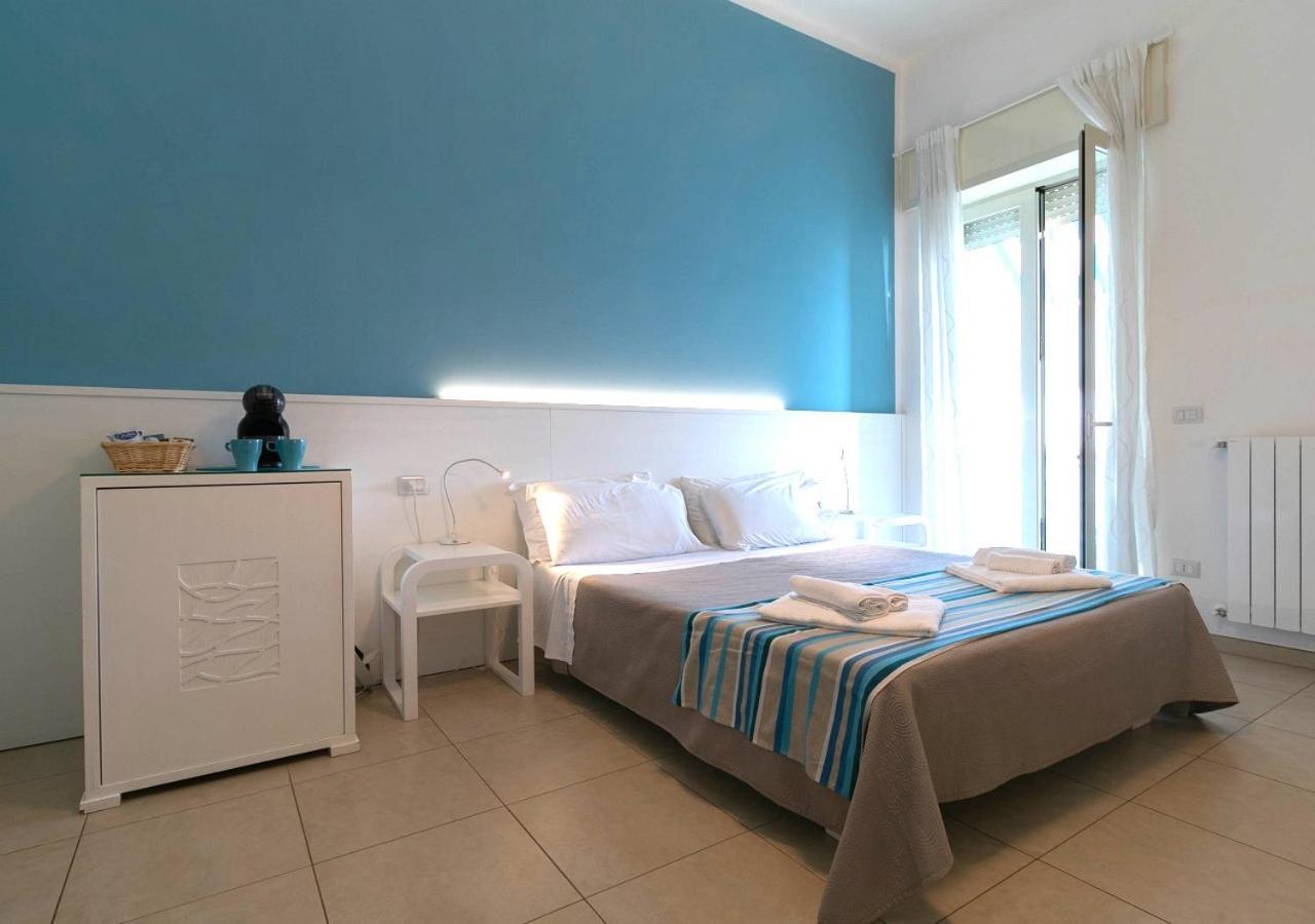 Fronte Mare Rooms By Salentolimit Порто-Чезарео Экстерьер фото