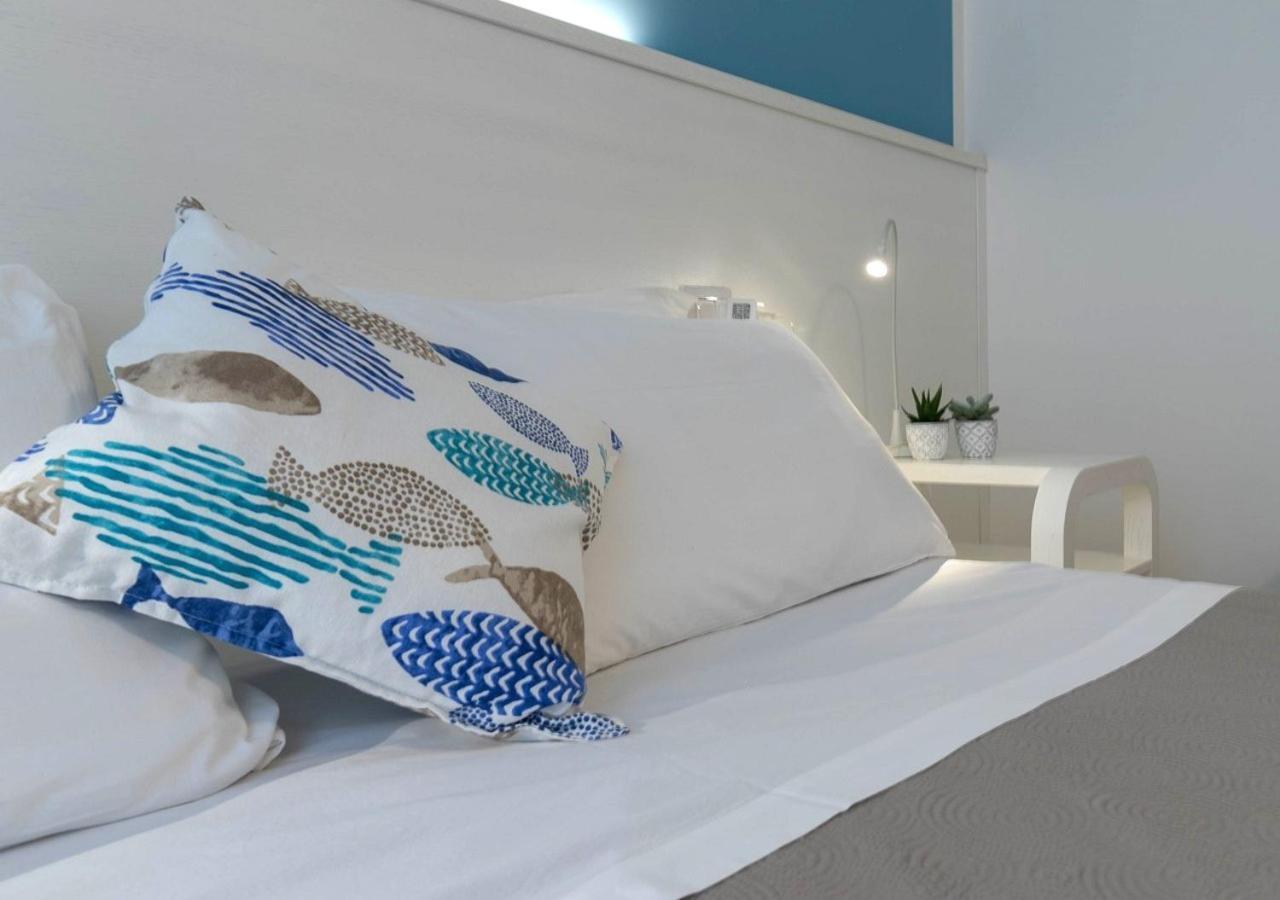 Fronte Mare Rooms By Salentolimit Порто-Чезарео Экстерьер фото