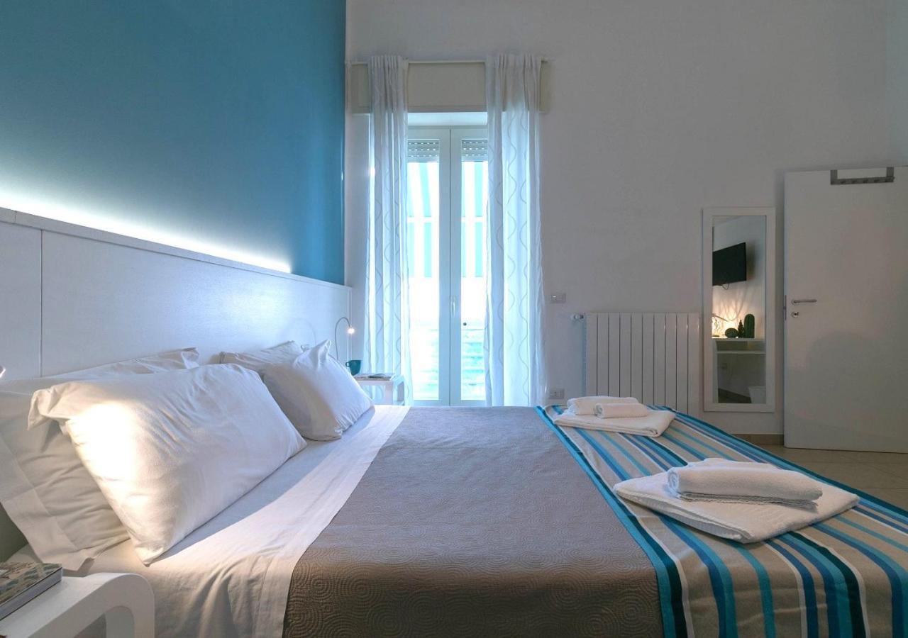 Fronte Mare Rooms By Salentolimit Порто-Чезарео Экстерьер фото